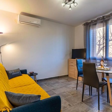 Apartment Brdanovic เซรส ภายนอก รูปภาพ