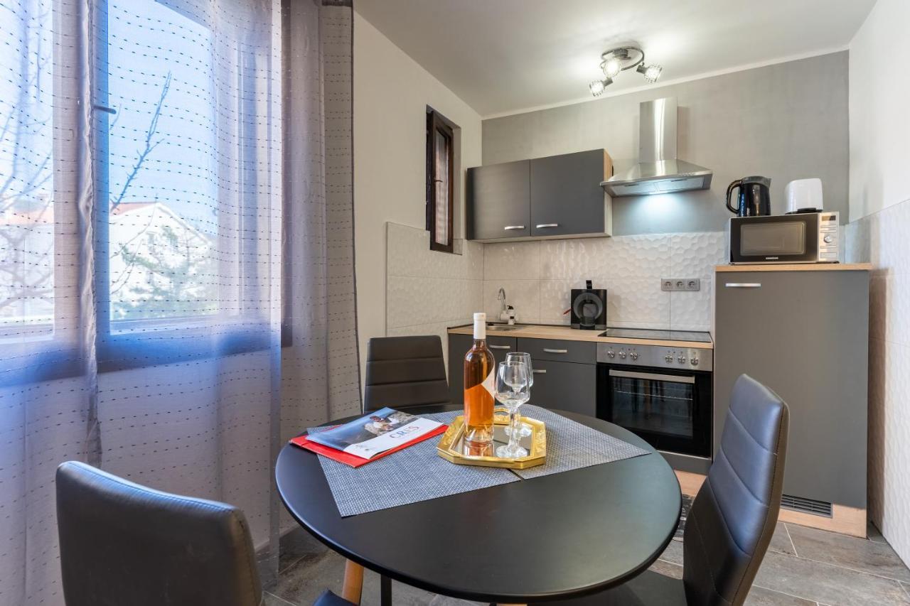 Apartment Brdanovic เซรส ภายนอก รูปภาพ
