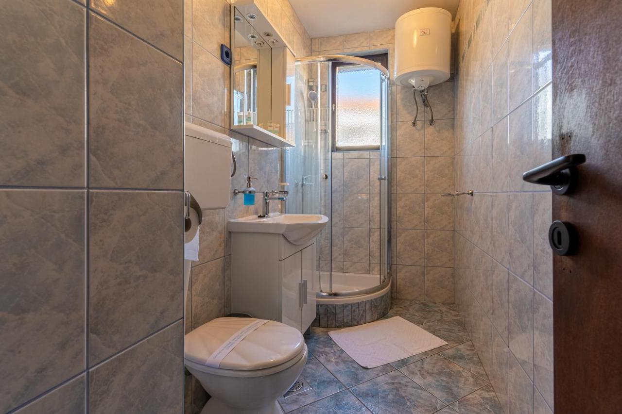 Apartment Brdanovic เซรส ภายนอก รูปภาพ